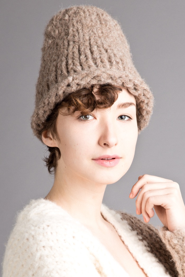 hand knit hat2